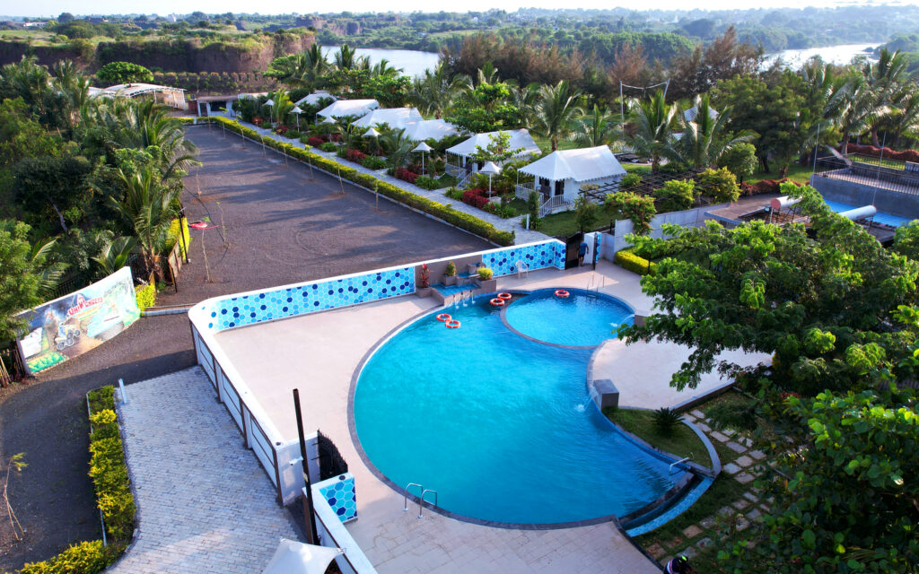 UniWonders Resort